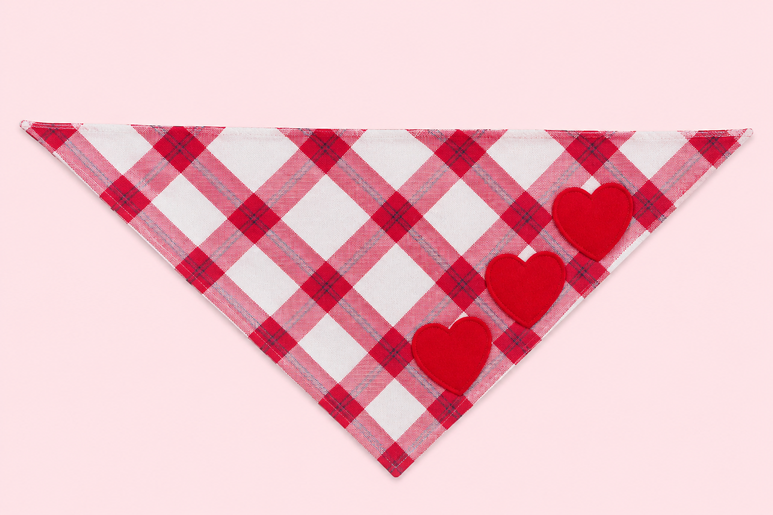 Pet Heart Bandana – Soft Cotton Neck Scarf for Dogs & Cats