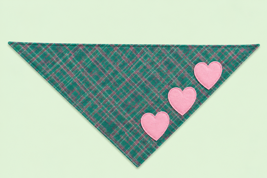 Pet Heart Bandana – Soft Cotton Neck Scarf for Dogs & Cats